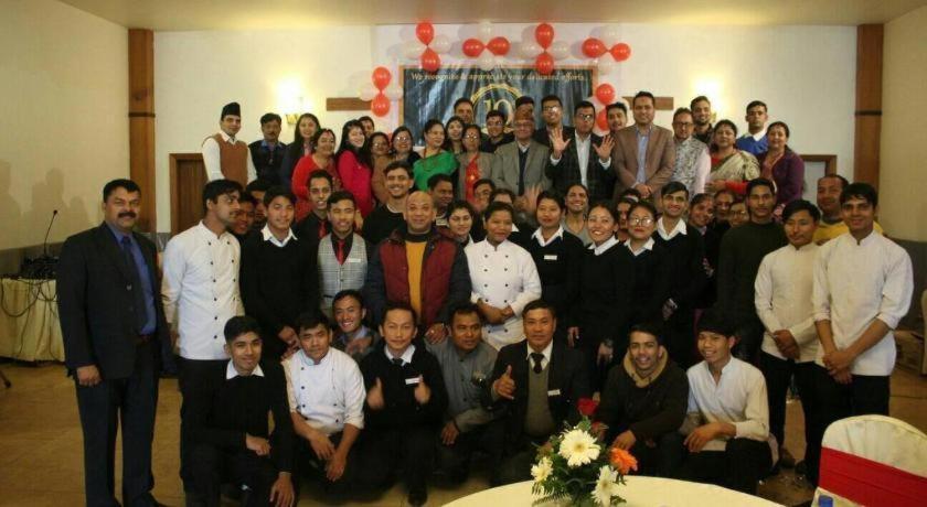 Отель Club Denovo Butwal Экстерьер фото